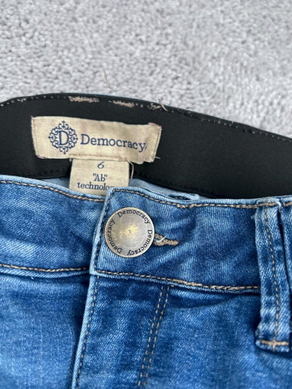 Democracy cropped girlfriend jeans with raw edge - Picture 2 of 5